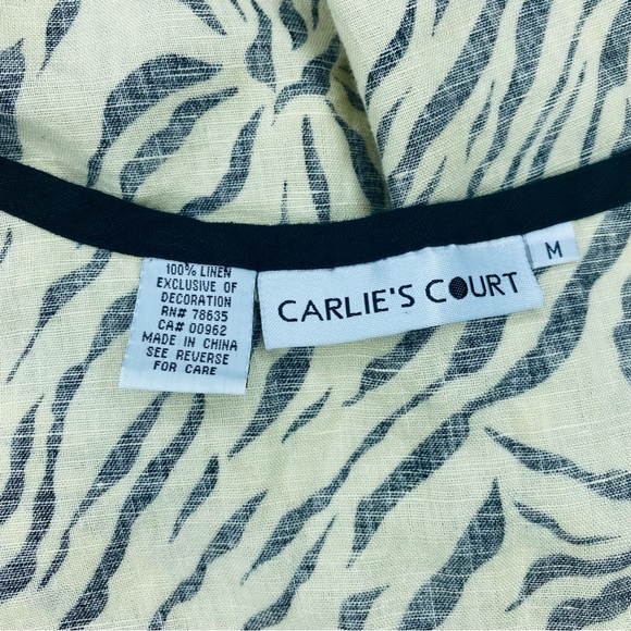Retro Carlie’s Court Linen Ivory Zebra Floral Printed Tank Top - Picture 6 of 6